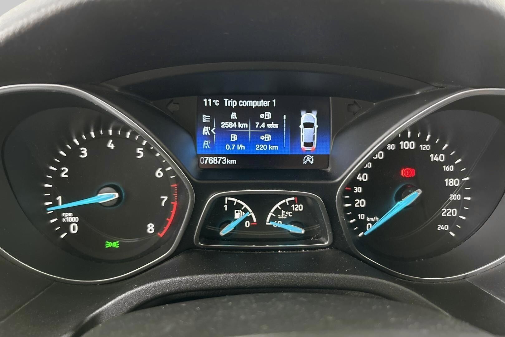Ford Focus iso kuva 12