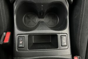 Nissan X-Trail esikatselu 19