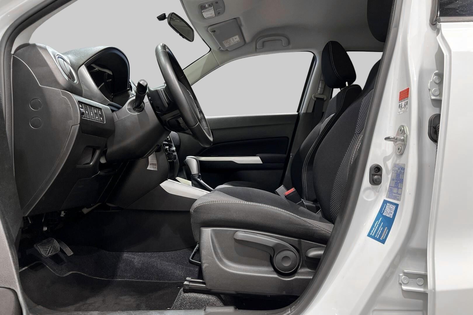 Suzuki Vitara iso kuva 7