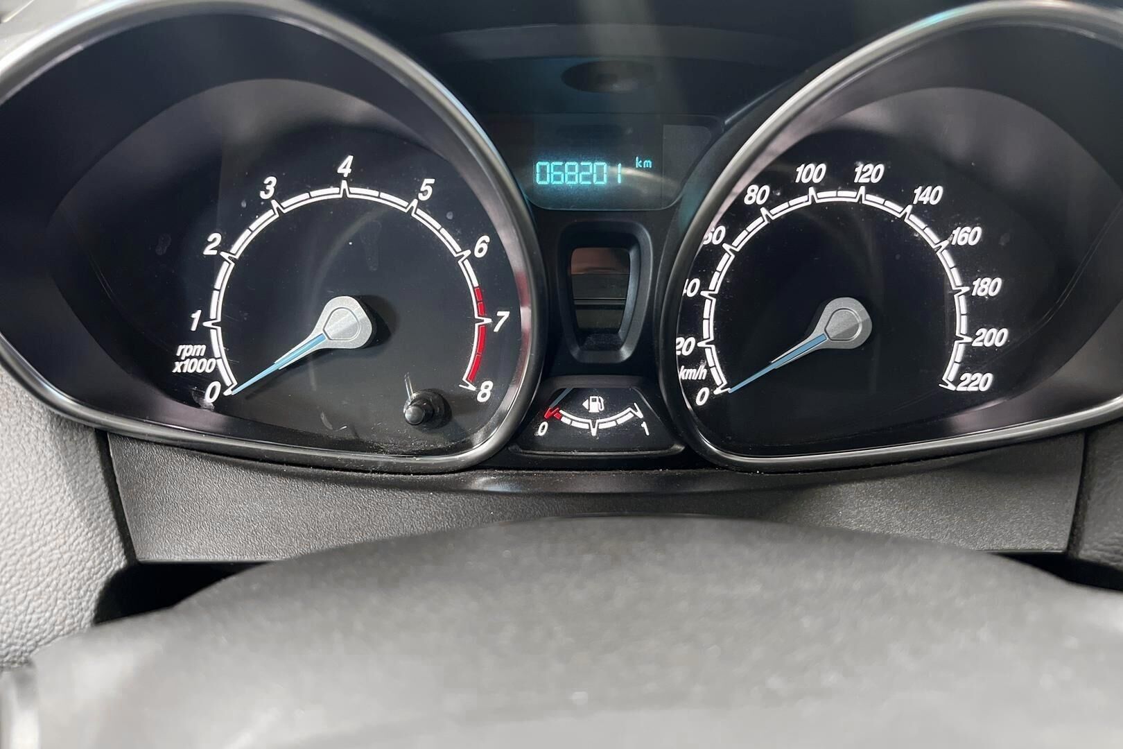 Ford B-Max iso kuva 11