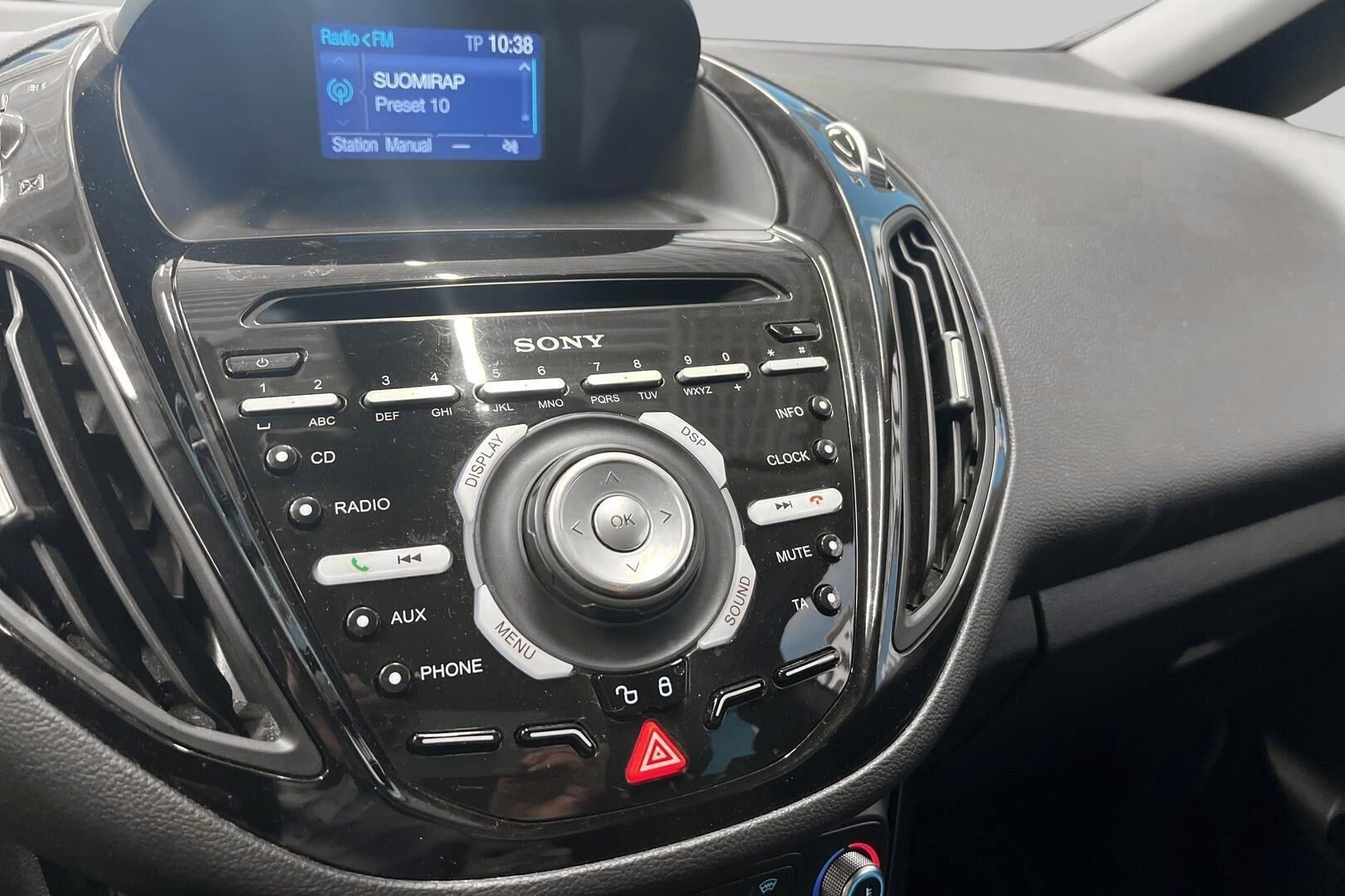 Ford B-Max iso kuva 13
