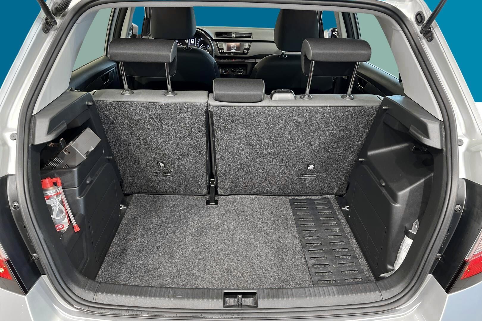 Skoda Fabia iso kuva 11