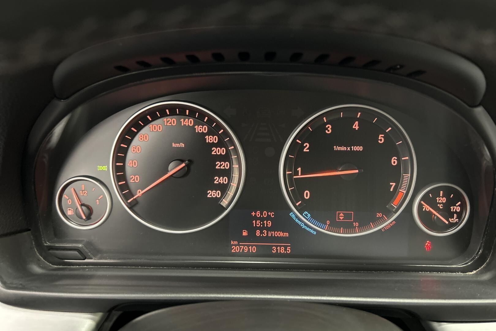 BMW 5-SARJA iso kuva 30