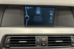 BMW 5-SARJA esikatselu 16