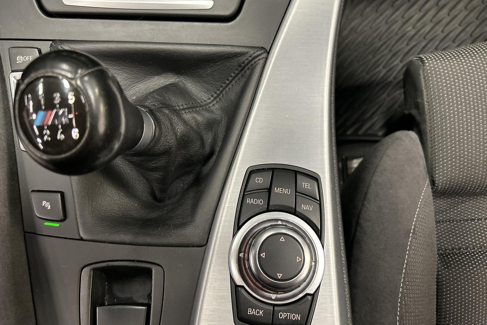 BMW 5-SARJA iso kuva 17