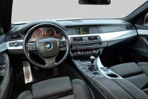 BMW 5-SARJA esikatselu 2