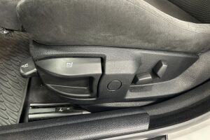 BMW 5-SARJA esikatselu 23