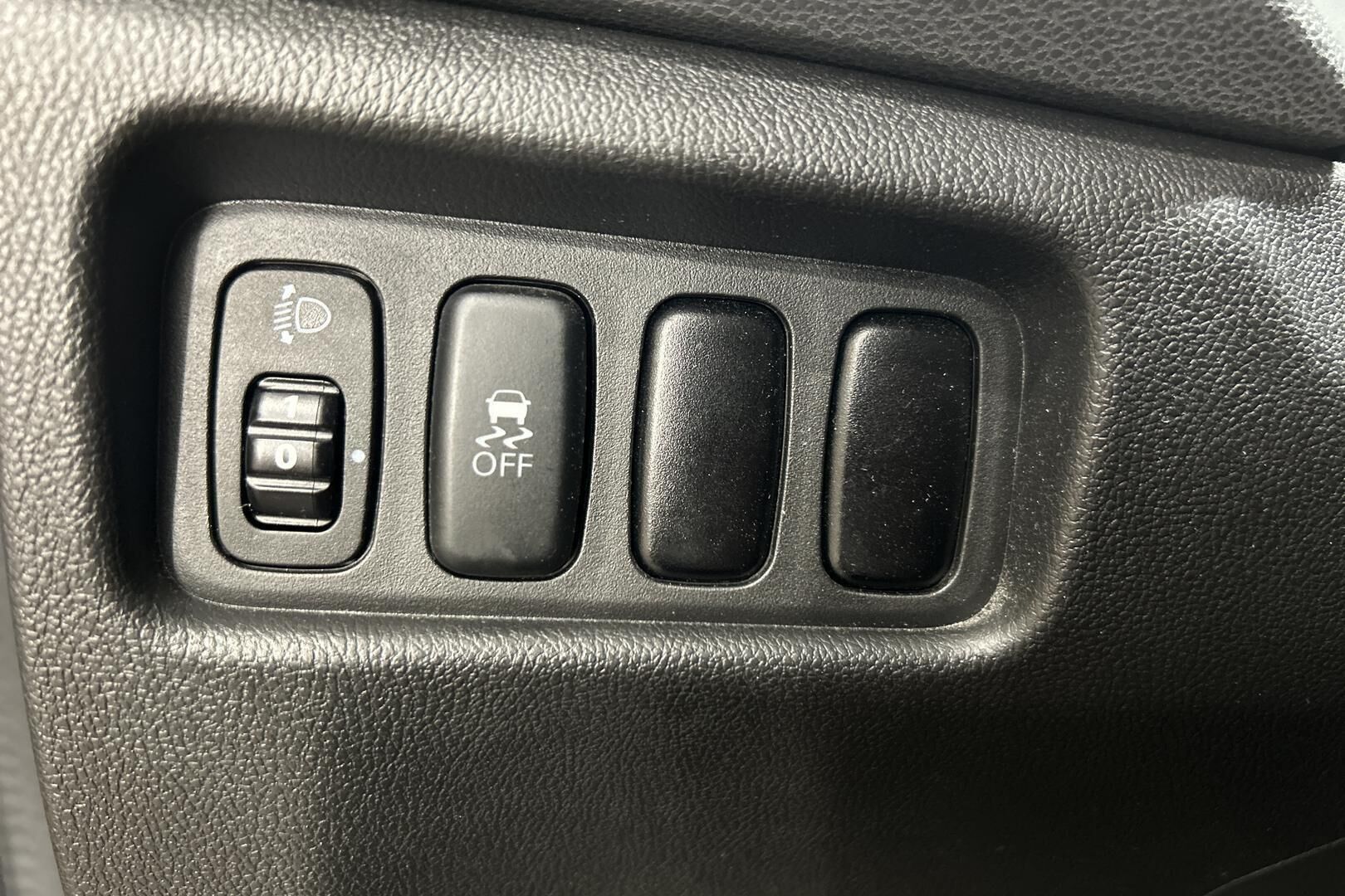 Mitsubishi ASX iso kuva 16