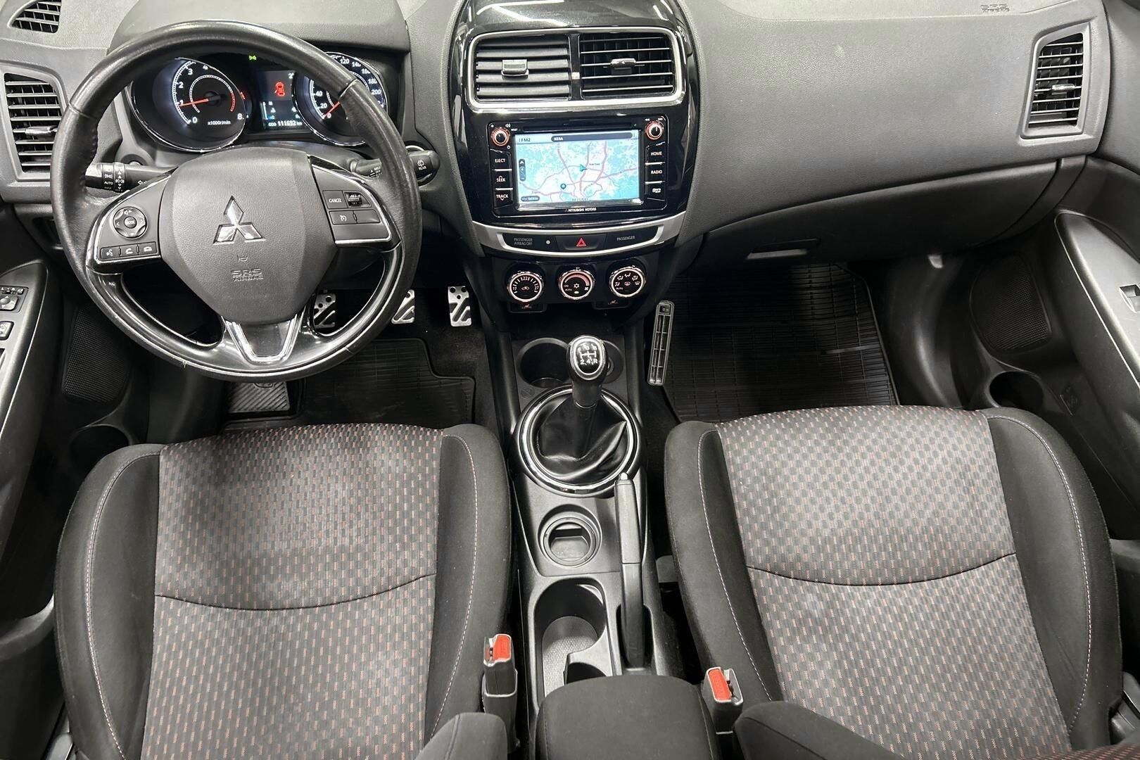 Mitsubishi ASX iso kuva 9