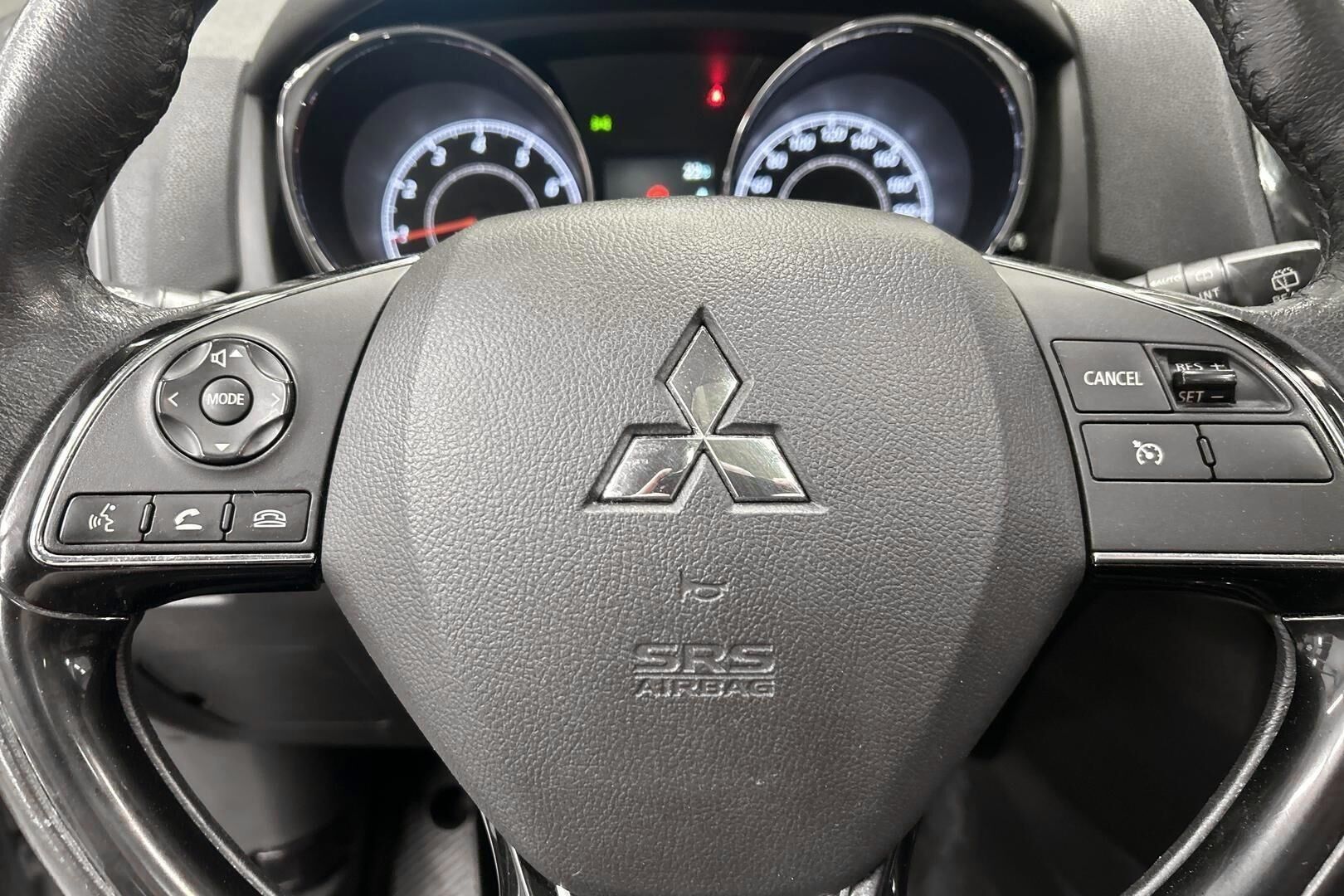 Mitsubishi ASX iso kuva 16