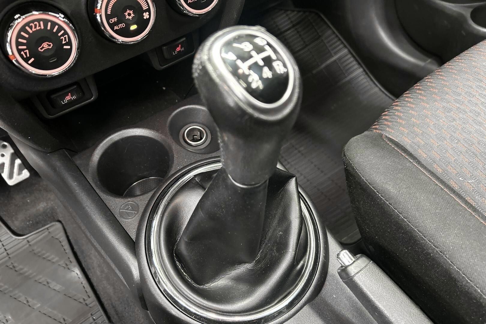Mitsubishi ASX iso kuva 20