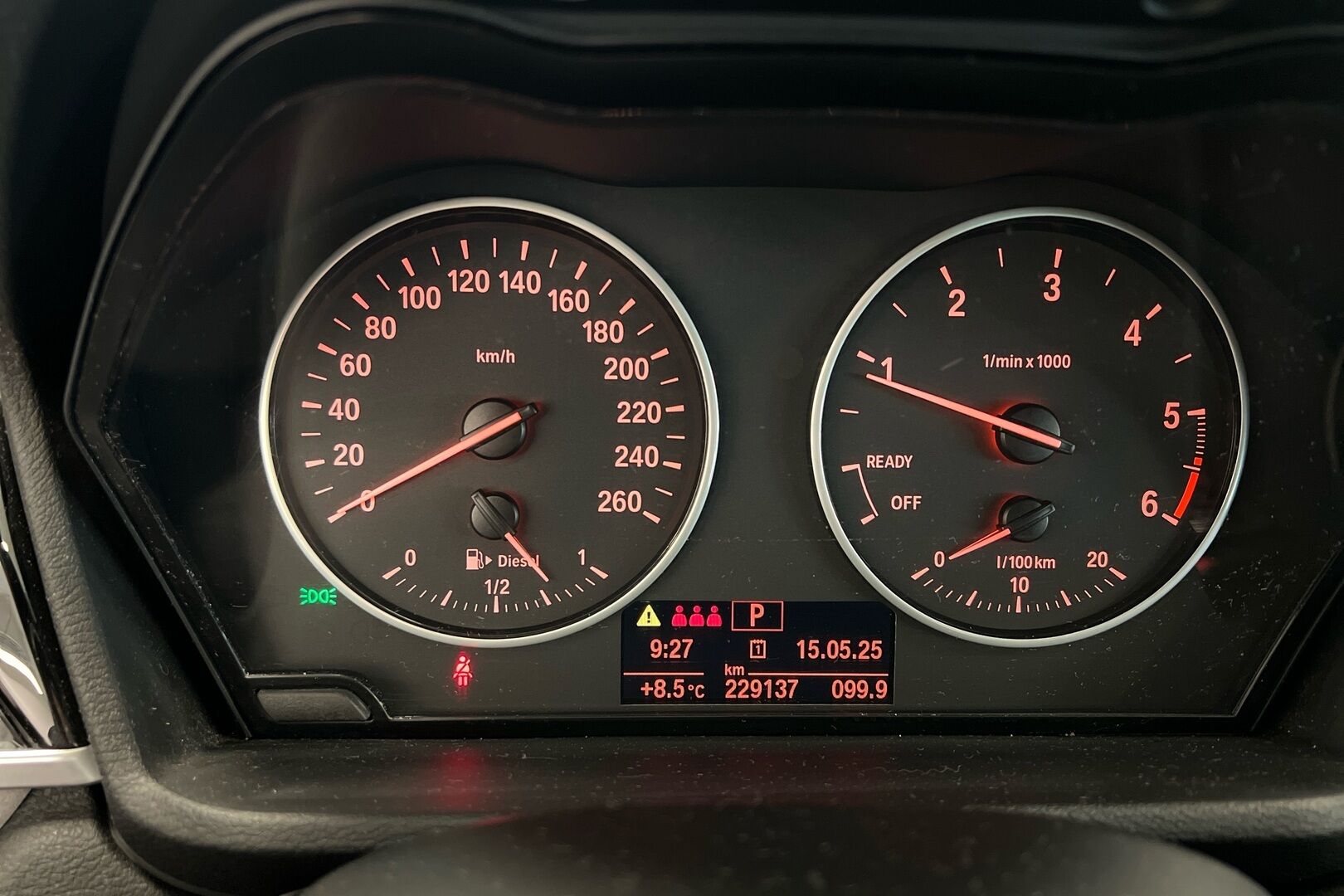 BMW X1 iso kuva 11
