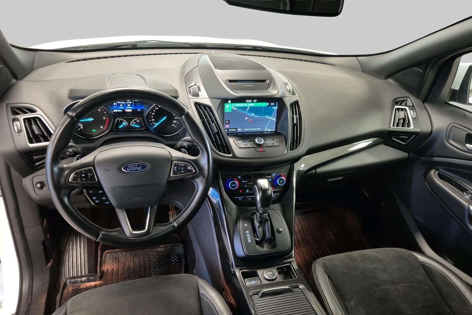 Ford Kuga iso kuva 11