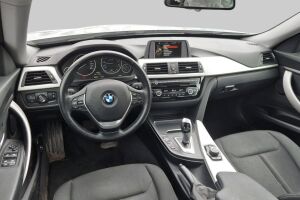 BMW 3-SARJA esikatselu 2