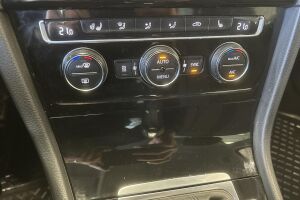 Volkswagen Golf esikatselu 17