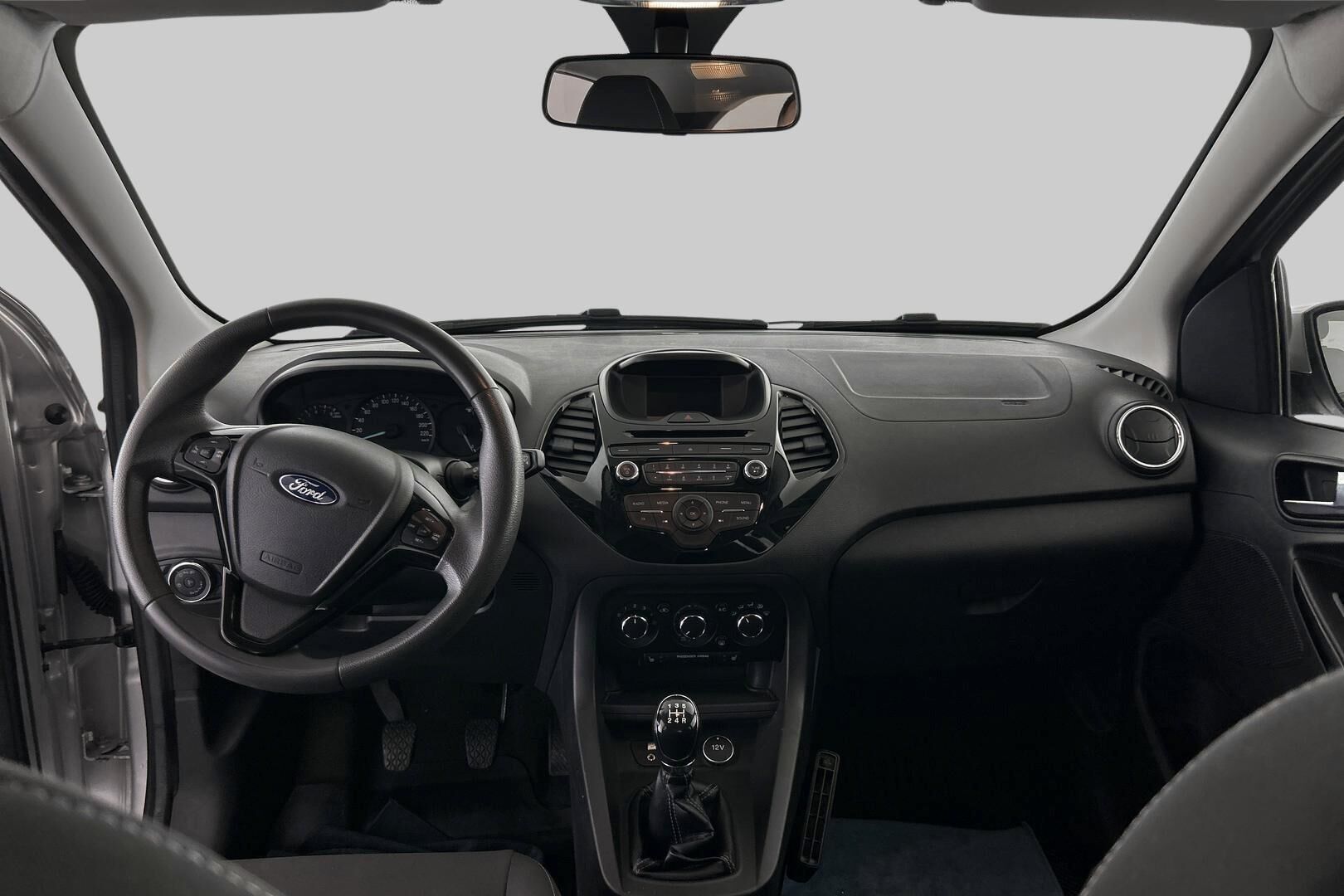 Ford KA+ iso kuva 11