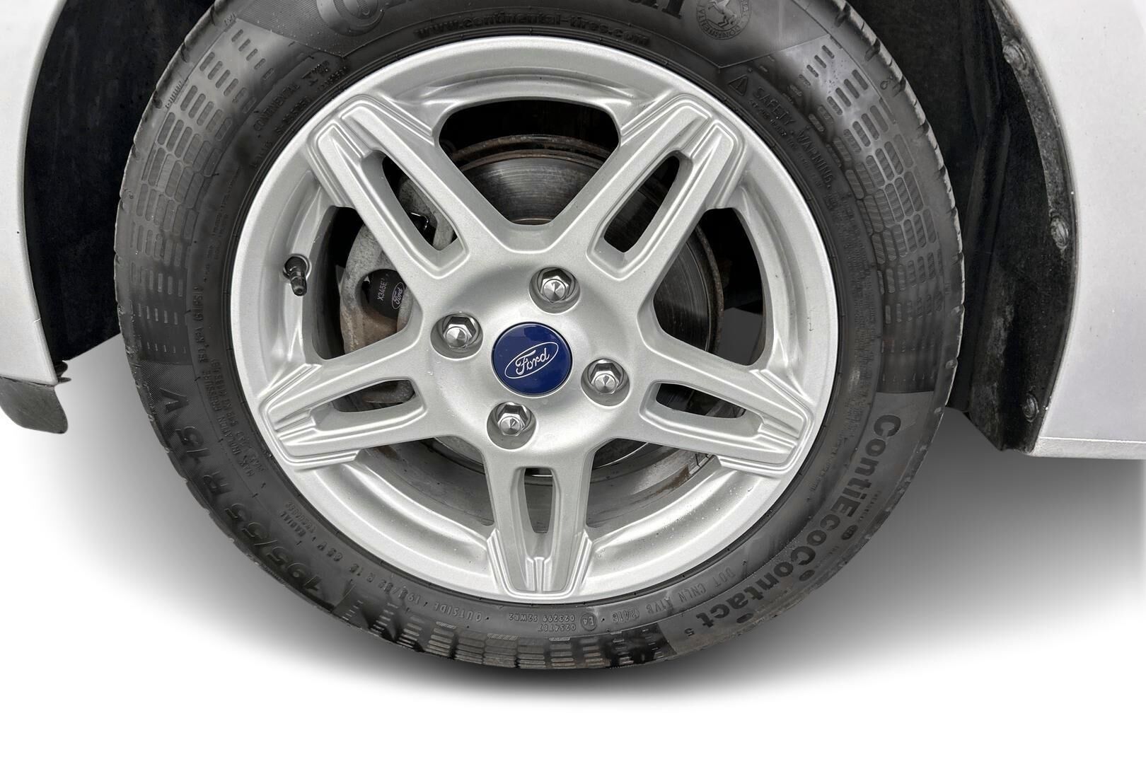Ford KA+ iso kuva 13