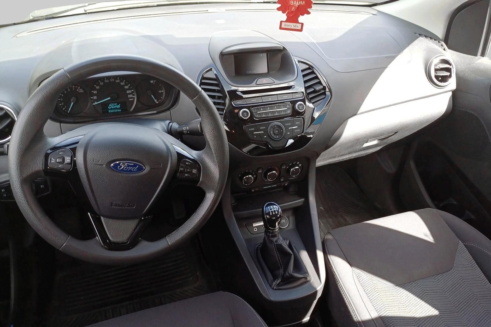 Ford KA+ iso kuva 2