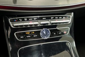 Mercedes-Benz E esikatselu 15