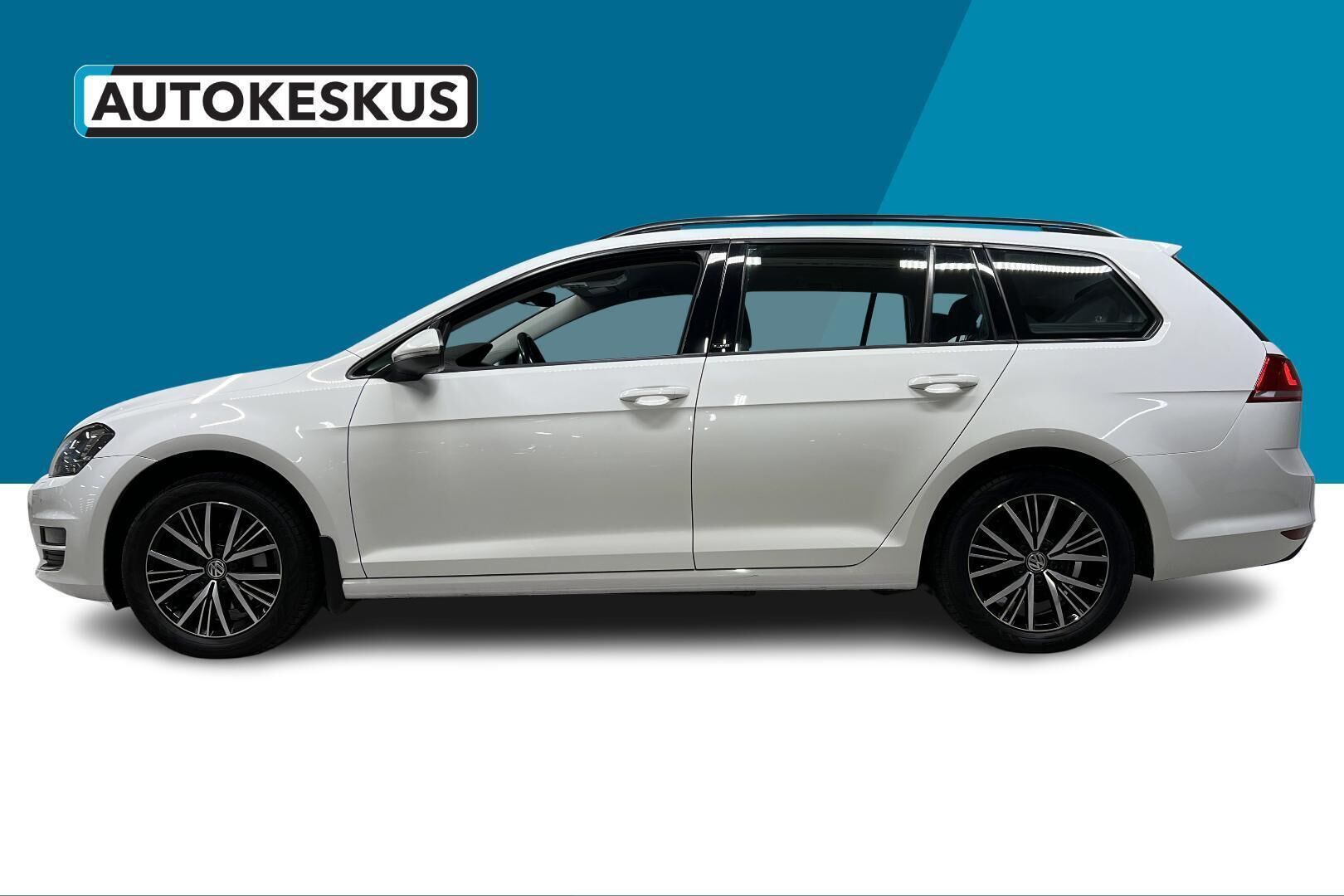 Volkswagen Golf iso kuva 8