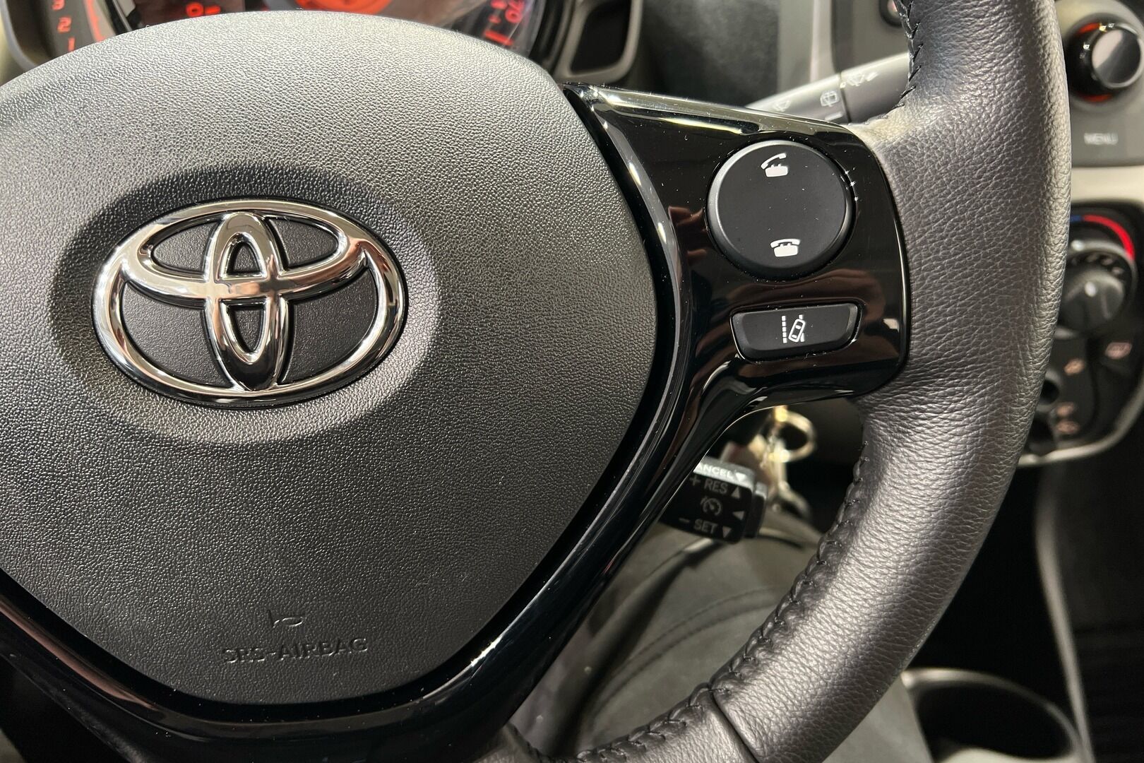 Toyota AYGO iso kuva 18