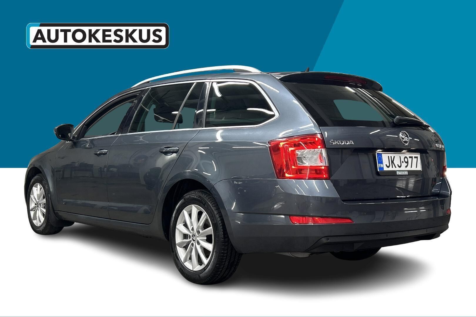 Skoda Octavia iso kuva 6