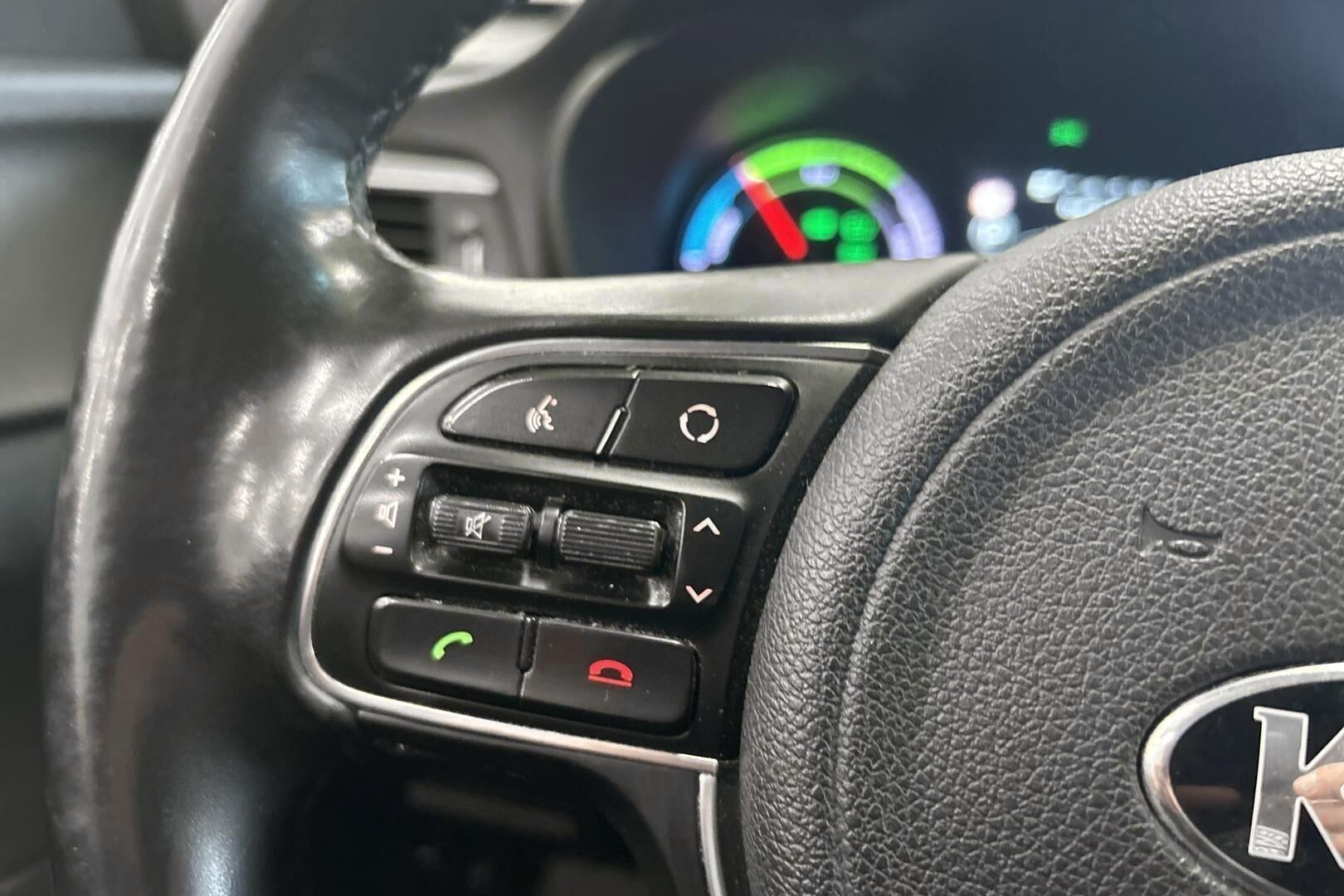 Kia Optima iso kuva 14