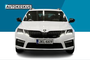 Skoda Octavia esikatselu 2