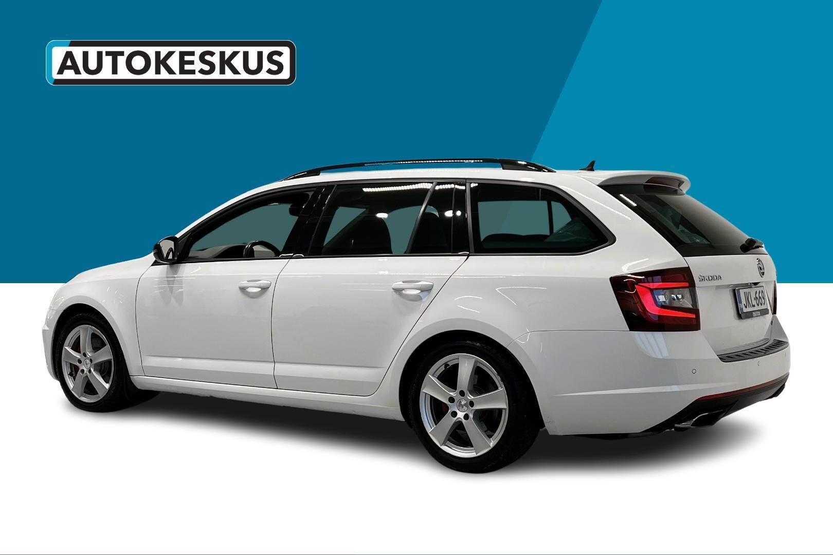 Skoda Octavia iso kuva 7