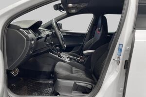 Skoda Octavia esikatselu 9