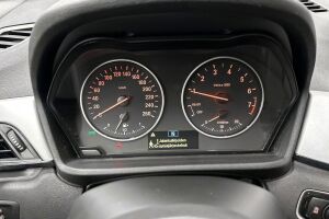 BMW X1 esikatselu 14