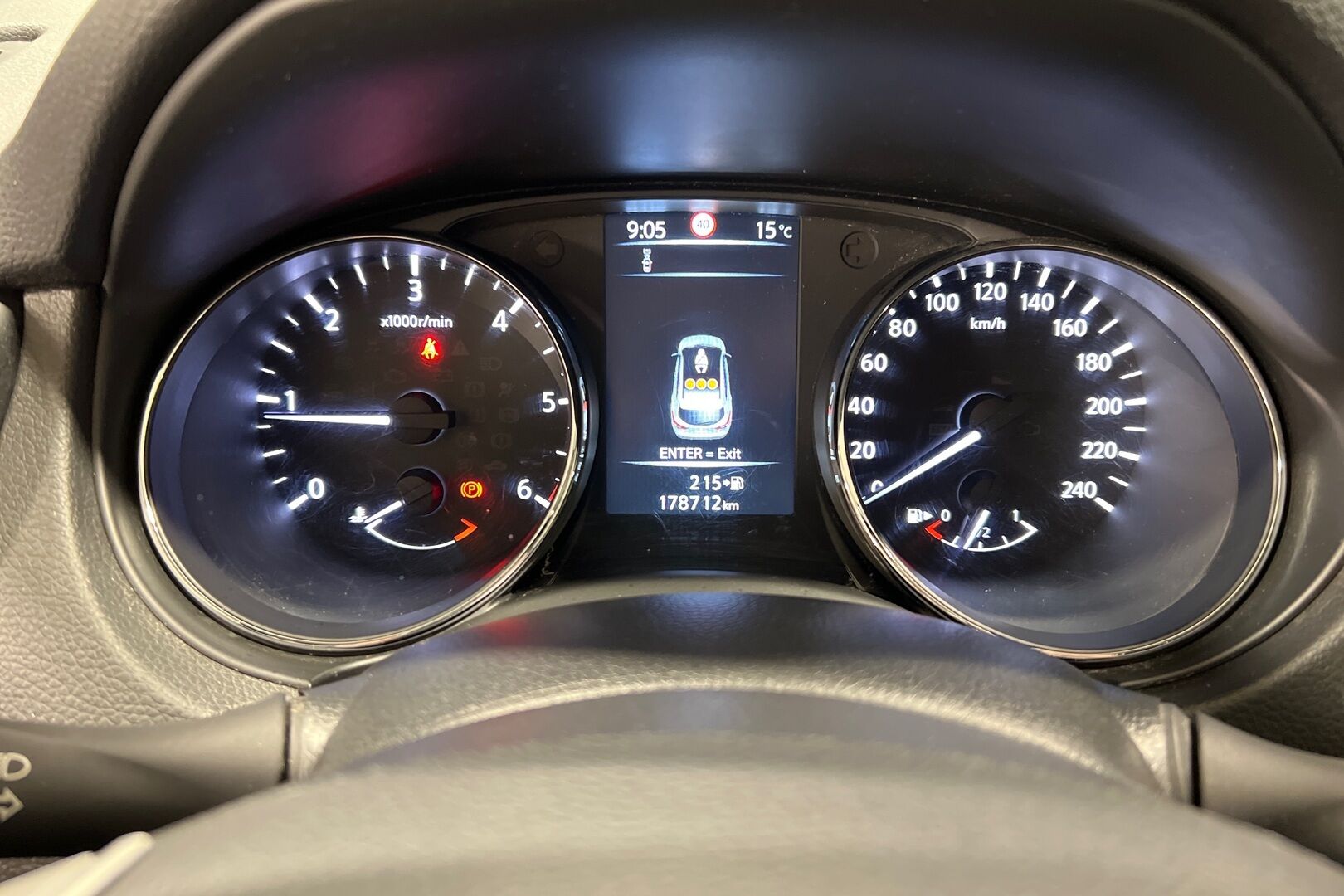Nissan Qashqai iso kuva 11