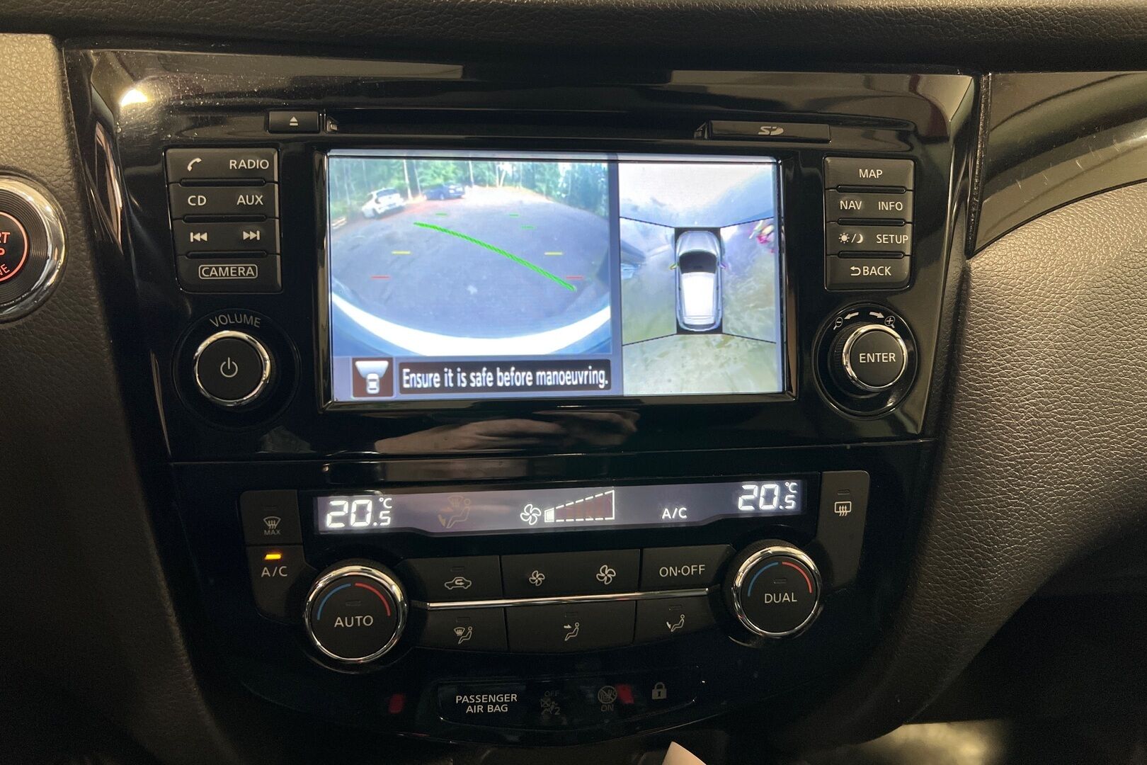 Nissan Qashqai iso kuva 14