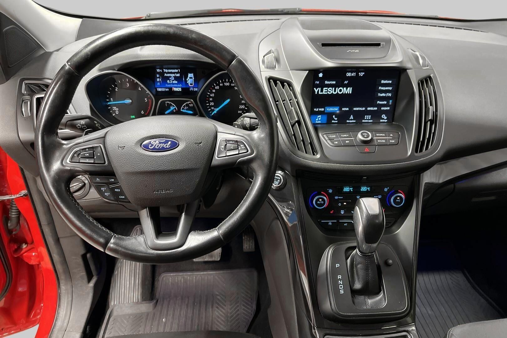 Ford Kuga iso kuva 11