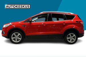 Ford Kuga esikatselu 8