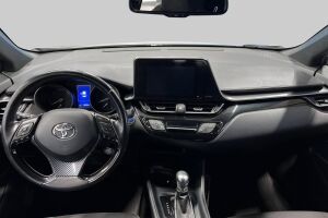 Toyota C-HR esikatselu 13