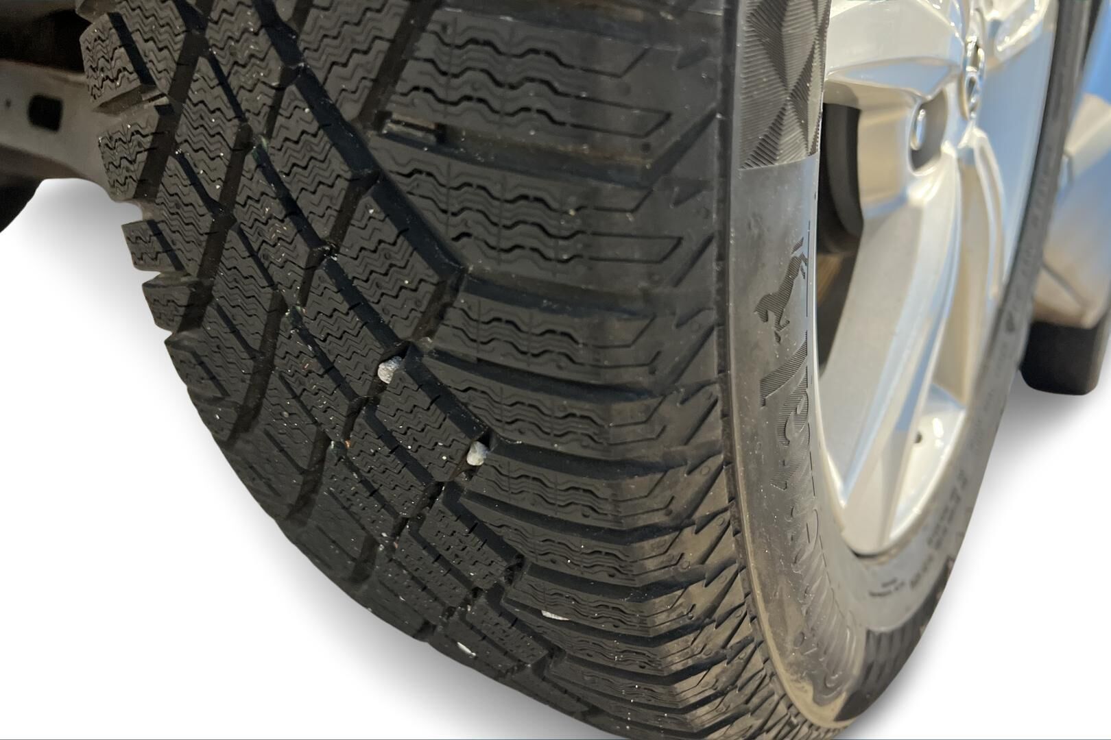 Toyota C-HR iso kuva 16