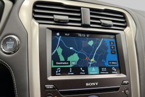 Ford Mondeo Vignale esikatselu 15