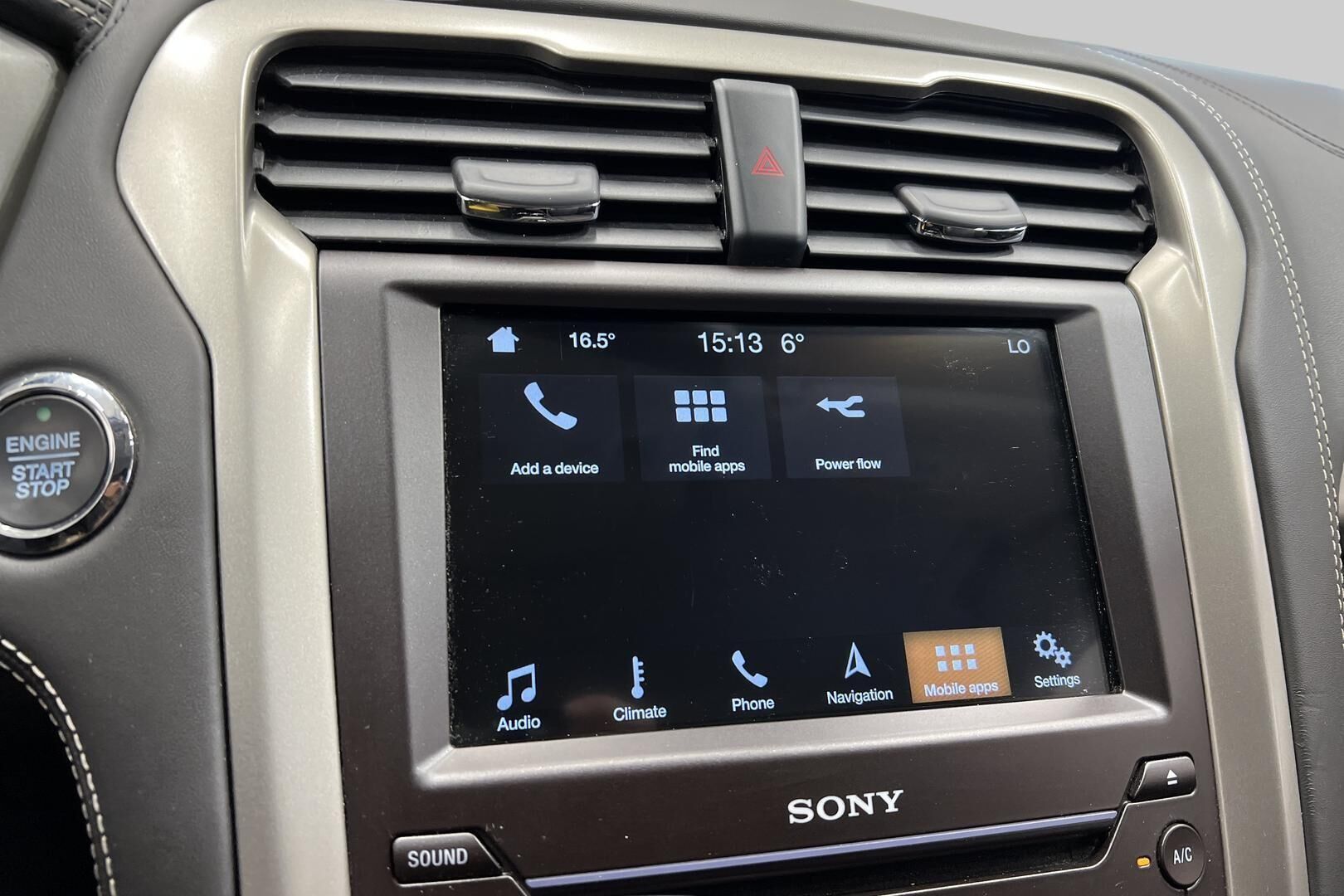 Ford Mondeo Vignale iso kuva 19