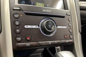 Ford Mondeo Vignale esikatselu 20