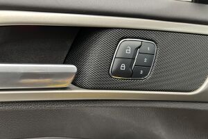 Ford Mondeo Vignale esikatselu 29