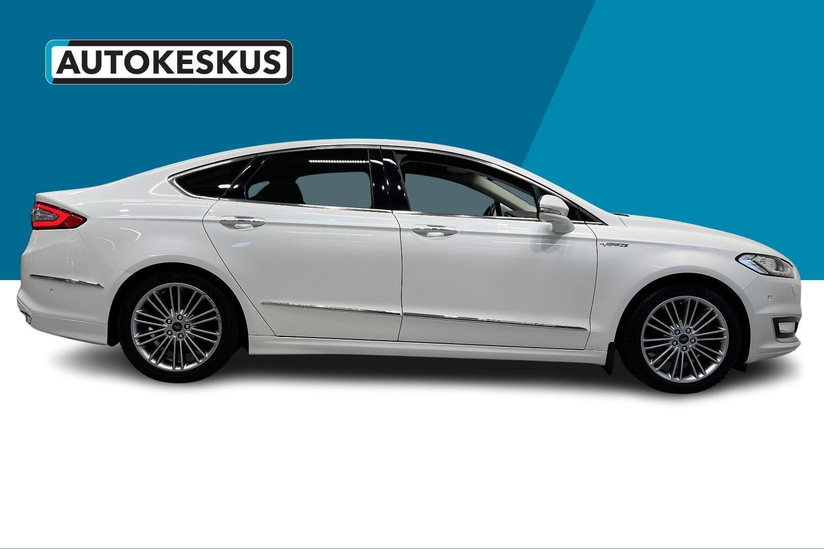 Ford Mondeo Vignale iso kuva 4