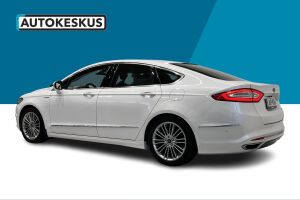 Ford Mondeo Vignale esikatselu 7