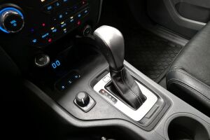 FORD RANGER esikatselu 17