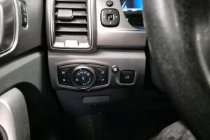 FORD RANGER esikatselu 21