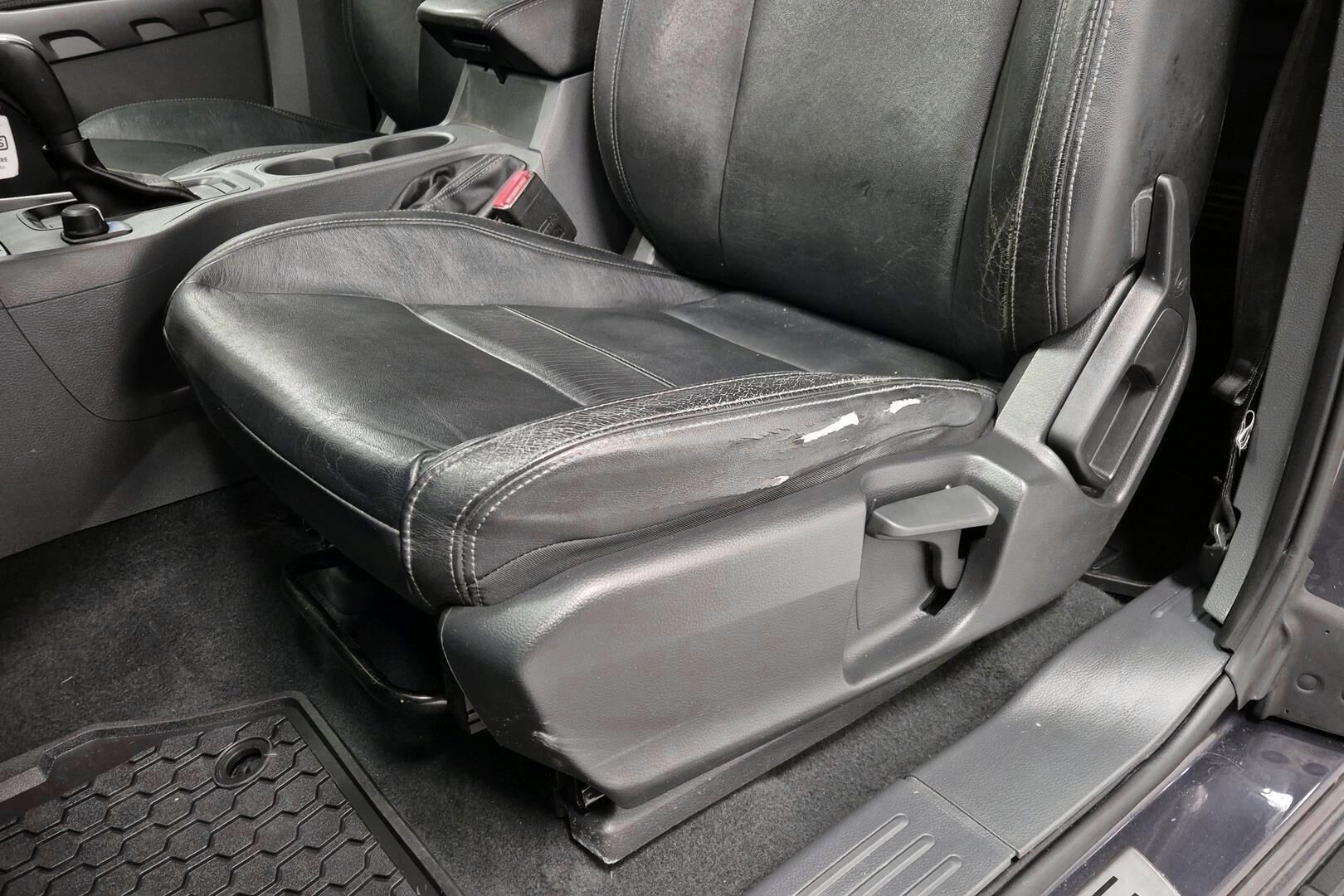 FORD RANGER iso kuva 22