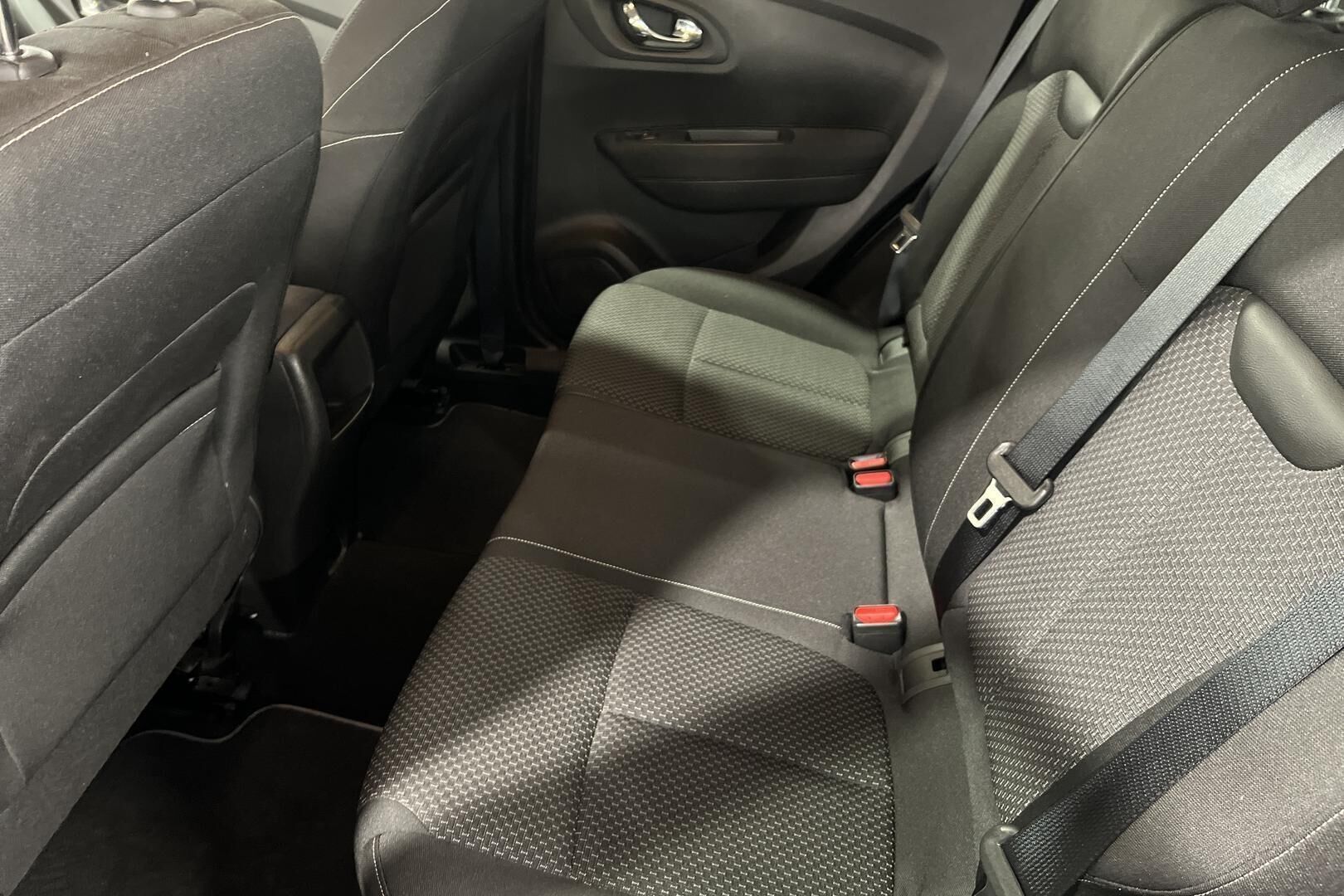 Renault Kadjar iso kuva 10