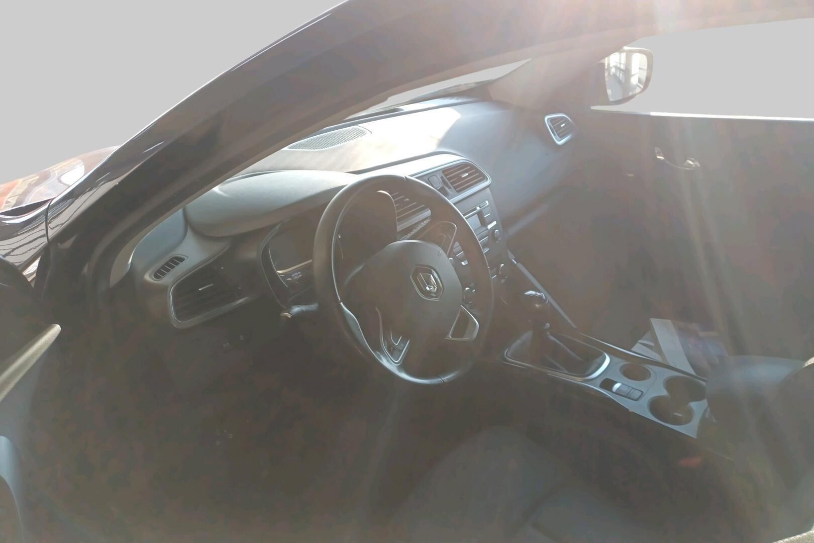 Renault Kadjar iso kuva 2