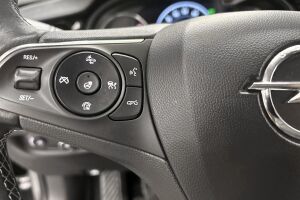 Opel Insignia esikatselu 18