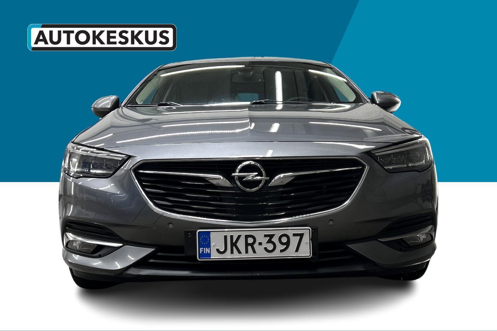 Opel Insignia iso kuva 2